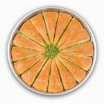 ANTEPZADE BAKLAVA TRIANGLE DOUBLE PISTACHIOS ROUND TRAY 1350GR 490029